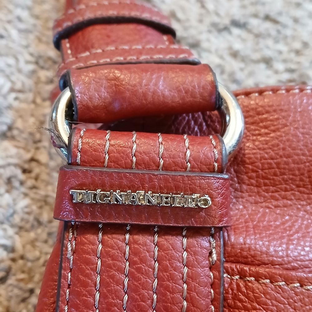 Tignanello Brick Red Pebbled Leather Shoulder Bag NWOT Multi Pocket Satchel - Picture 3 of 9